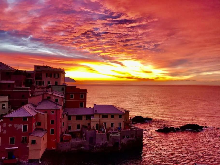 Апартаменты Moonlight In Boccadasse Генуя Экстерьер фото