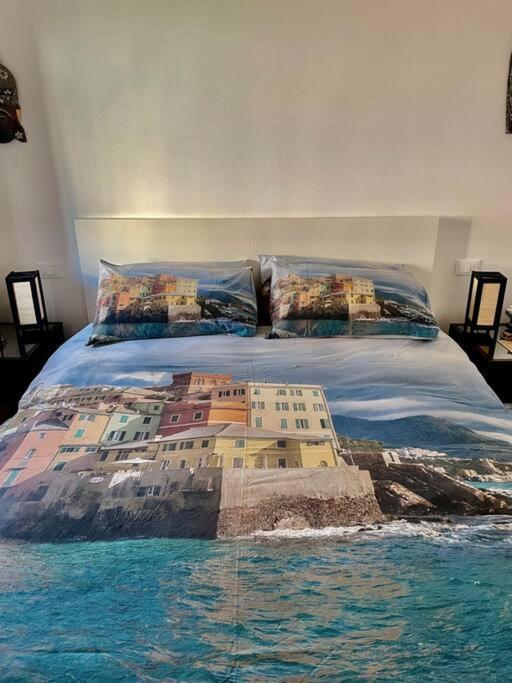 Апартаменты Moonlight In Boccadasse Генуя Экстерьер фото