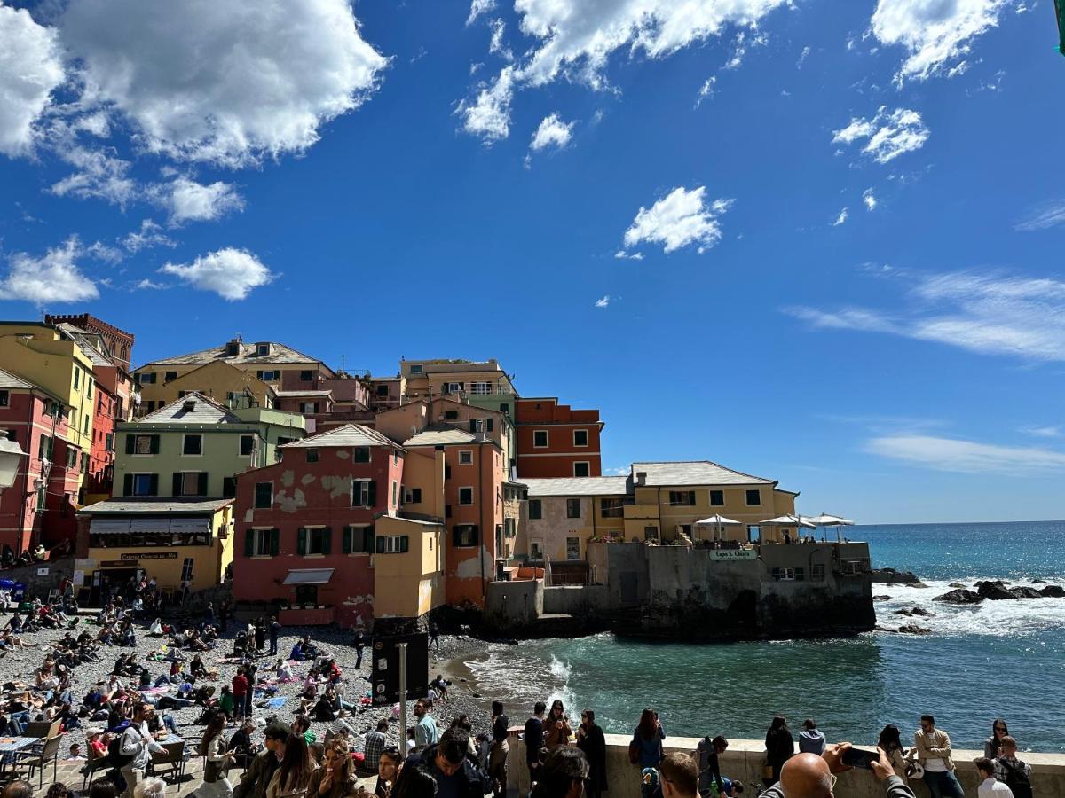 Апартаменты Moonlight In Boccadasse Генуя Экстерьер фото